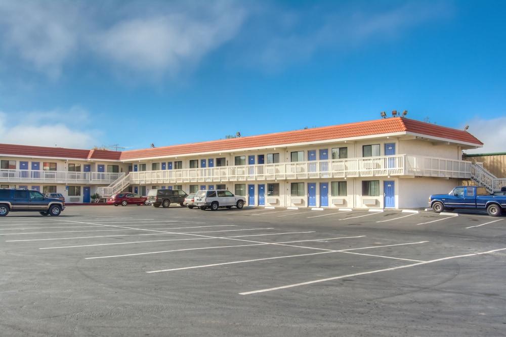 Motel 6-Eureka, Ca Redwood Coast Exterior foto